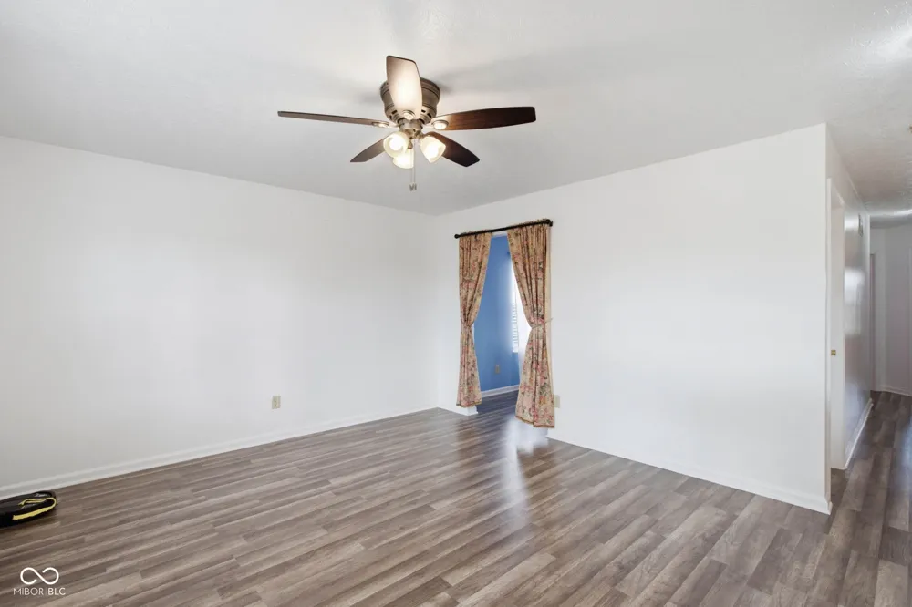 5416 Himalayan Drive Indianapolis, IN 46239
