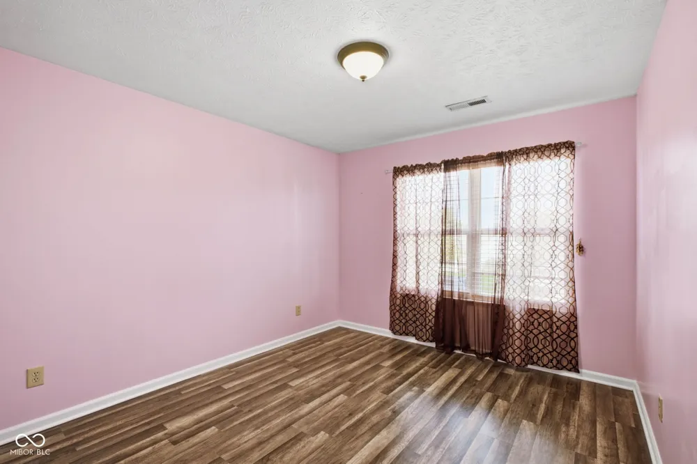 5416 Himalayan Drive Indianapolis, IN 46239