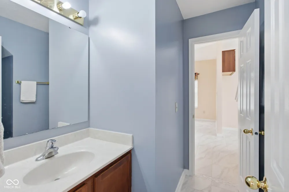 5416 Himalayan Drive Indianapolis, IN 46239