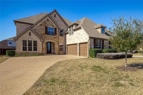 601 Riley Trail