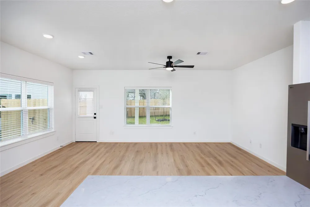 1993 Longmire Villas Court Conroe, TX 77304