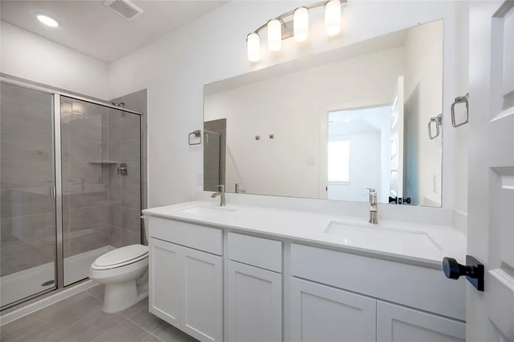 1993 Longmire Villas Court Conroe, TX 77304
