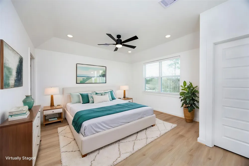 1993 Longmire Villas Court Conroe, TX 77304