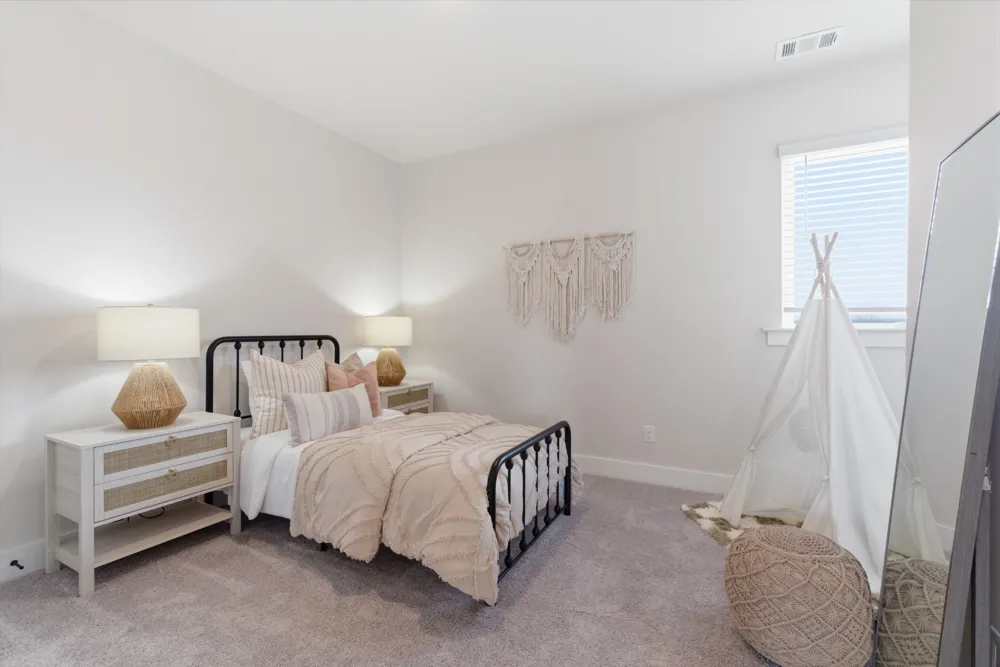 1727 Shallow Creek Dr Spring Hill, TN 37174