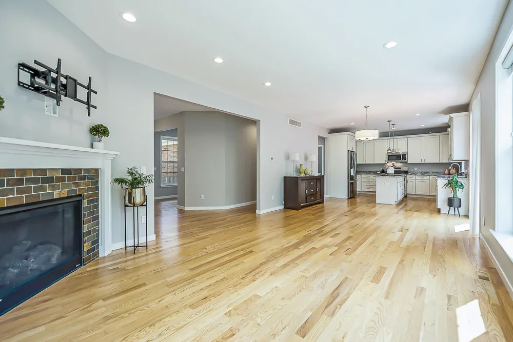 348 Sedgewood Lane Ann Arbor, MI 48103