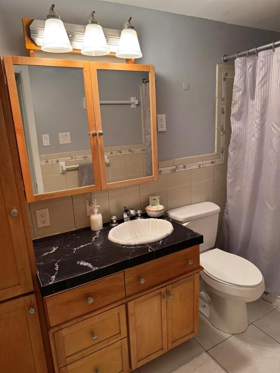 632 Snug Harbor Drive #D6 Boynton Beach, FL 33435