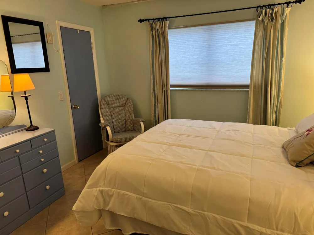 632 Snug Harbor Drive #D6 Boynton Beach, FL 33435