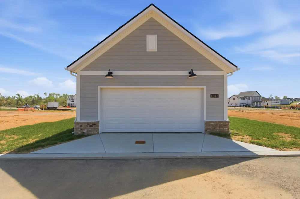 1803 Flatwaters St Spring Hill, TN 37174