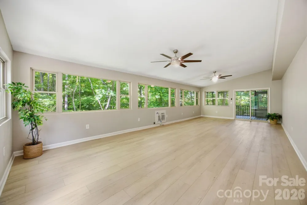 195 Azalea Road Mooresville, NC 28115