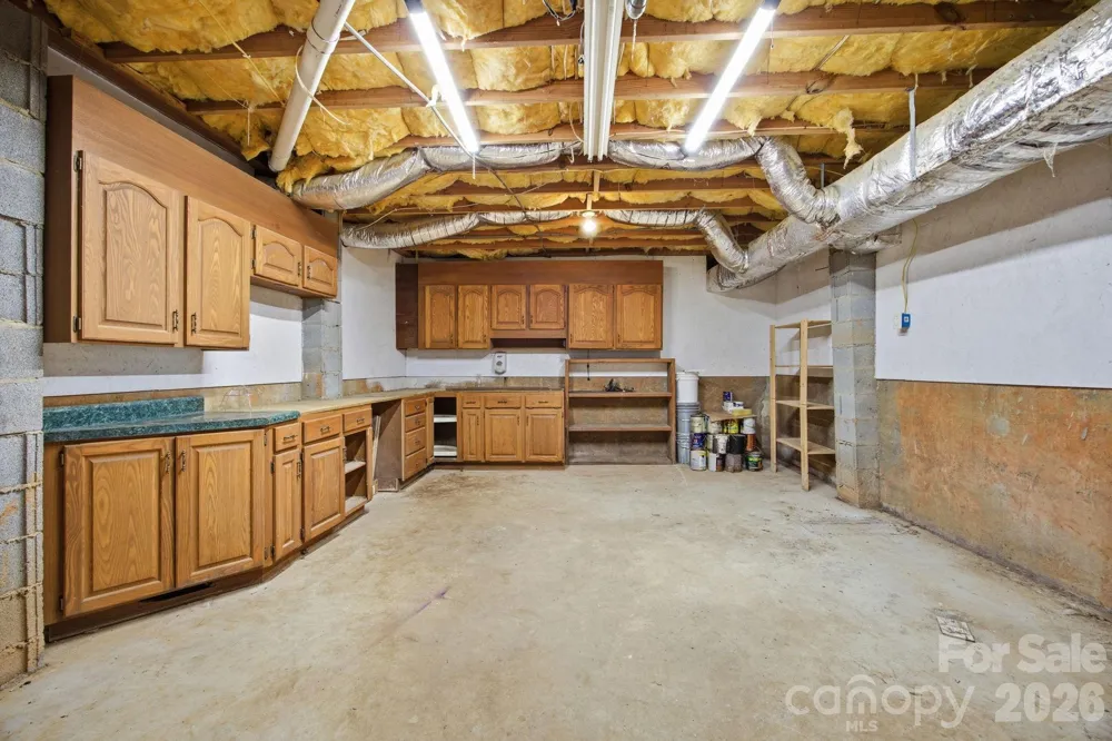 195 Azalea Road Mooresville, NC 28115