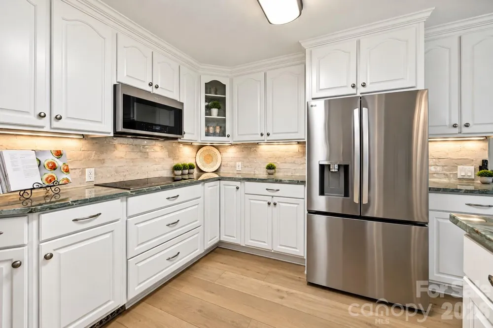 195 Azalea Road Mooresville, NC 28115