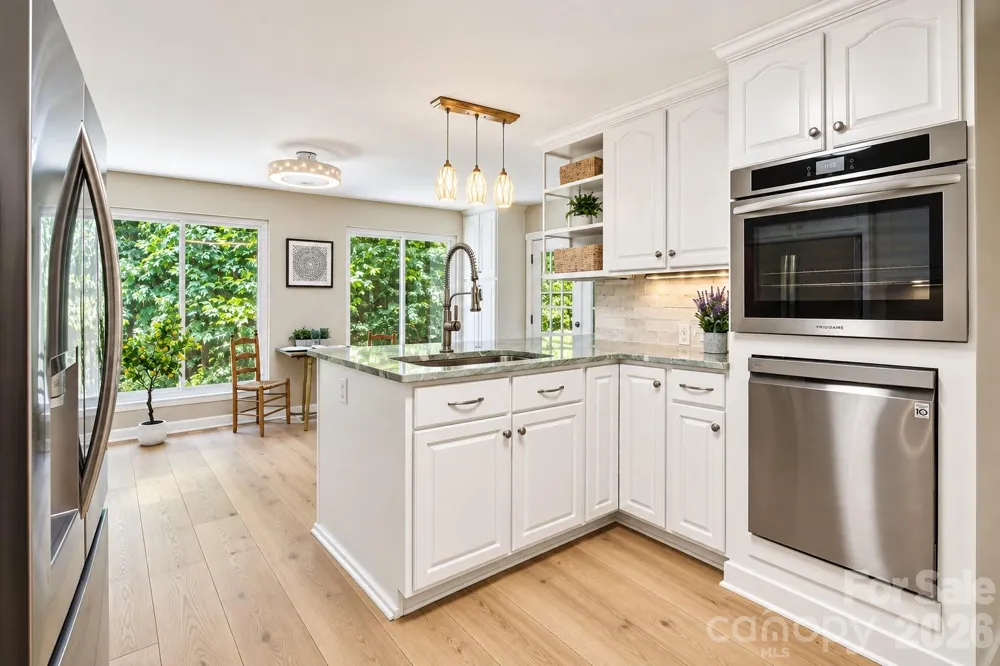 195 Azalea Road Mooresville, NC 28115