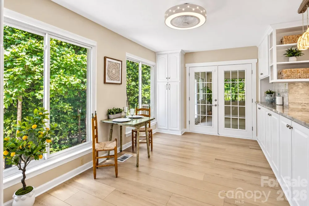 195 Azalea Road Mooresville, NC 28115