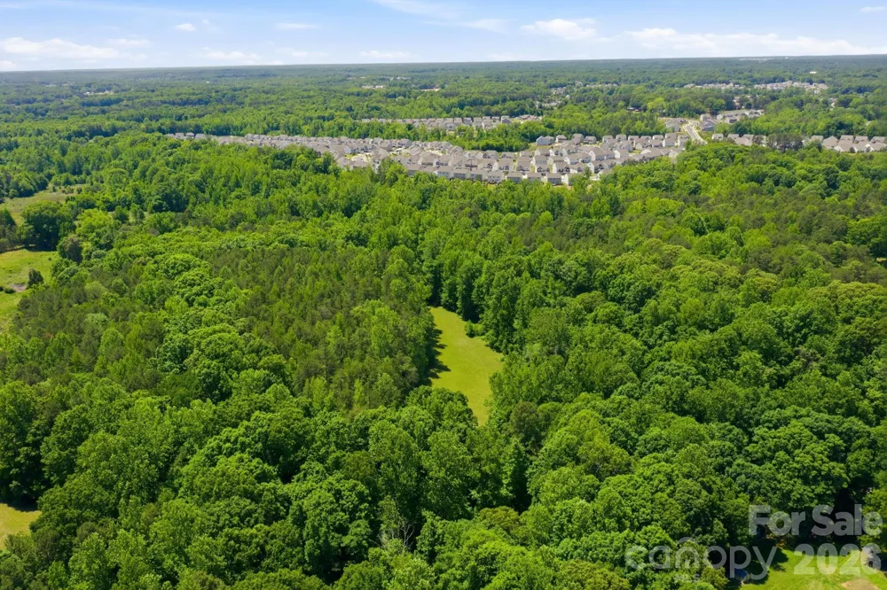195 Azalea Road Mooresville, NC 28115