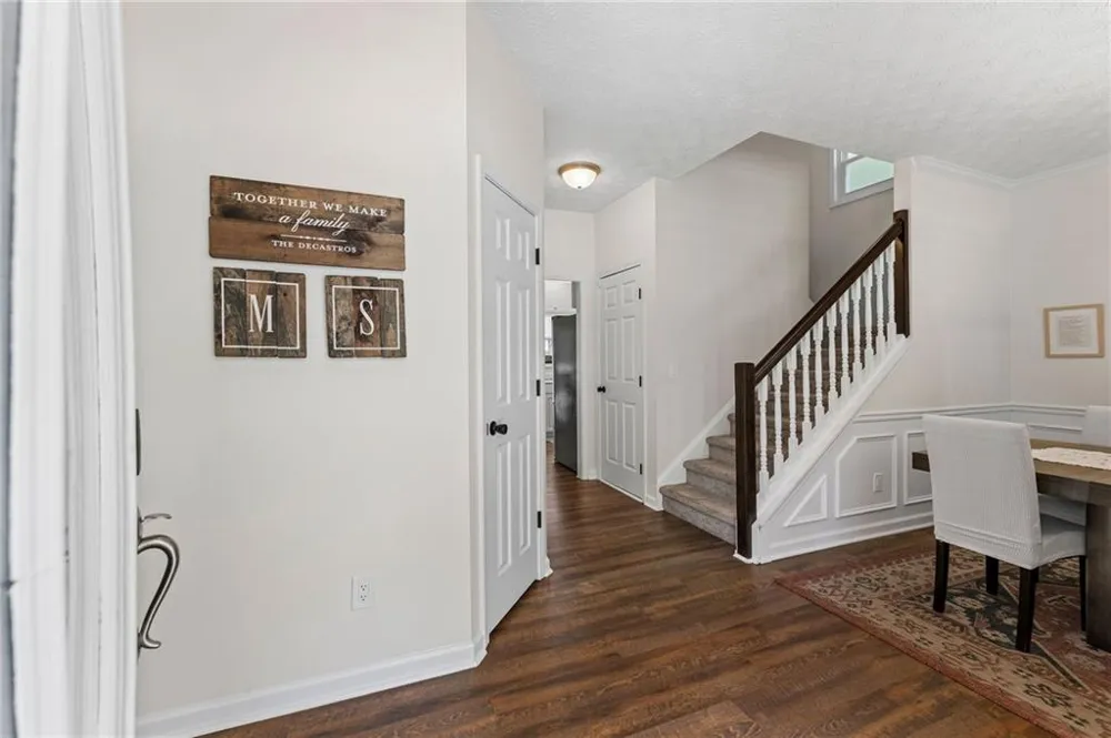 514 Rising Drive Woodstock, GA 30189
