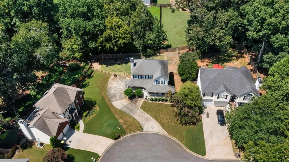 514 Rising Drive Woodstock, GA 30189