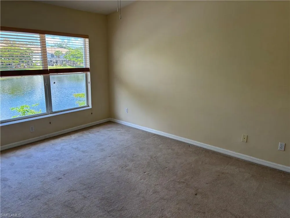 8271 Village Edge Circle #5 Fort Myers, FL 33919