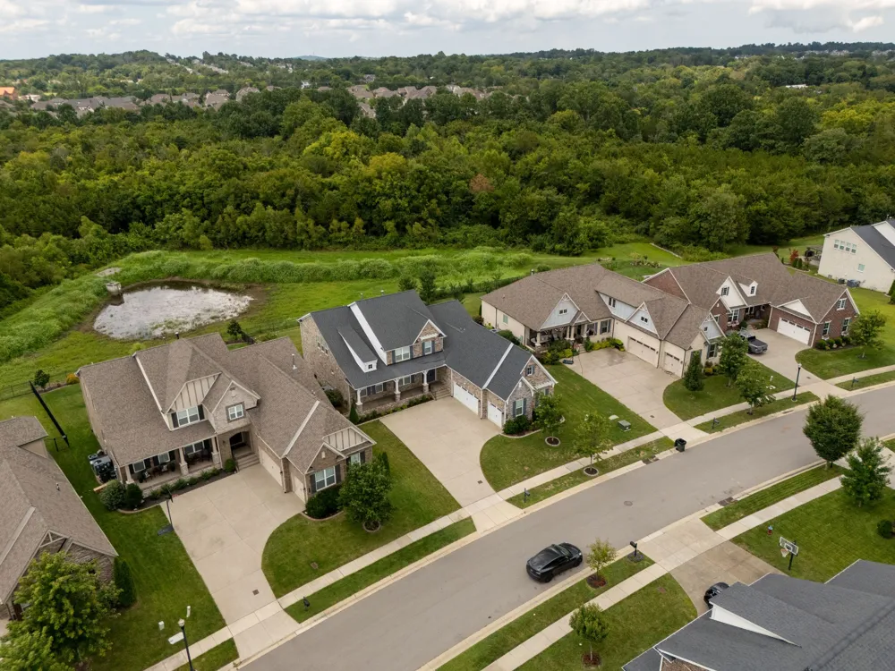 3231 Bradfield Dr Nolensville, TN 37135