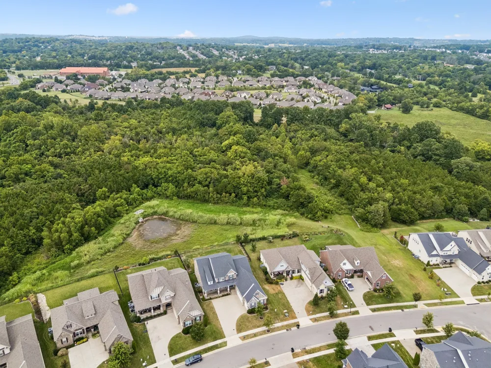 3231 Bradfield Dr Nolensville, TN 37135