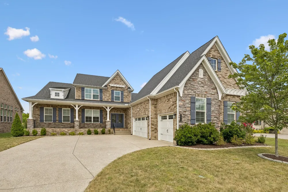 3231 Bradfield Dr Nolensville, TN 37135