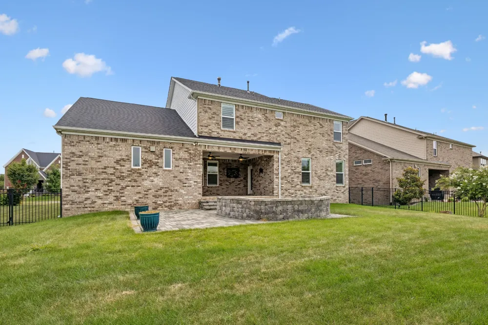 3231 Bradfield Dr Nolensville, TN 37135