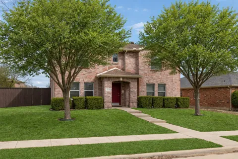 12332 Foothill Lane