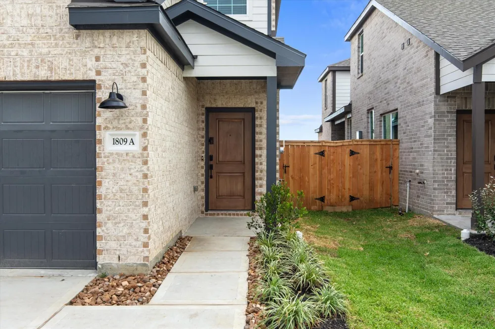 1809 Peach Creek Drive #A Dayton, TX 77535