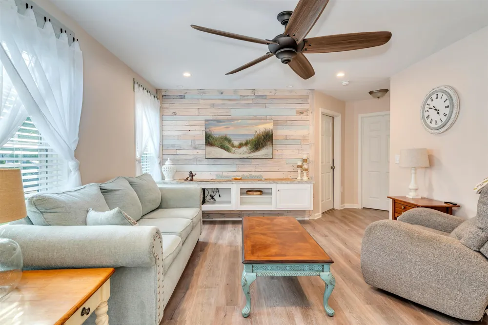 112 Davis Road Rio Grande, NJ 08242