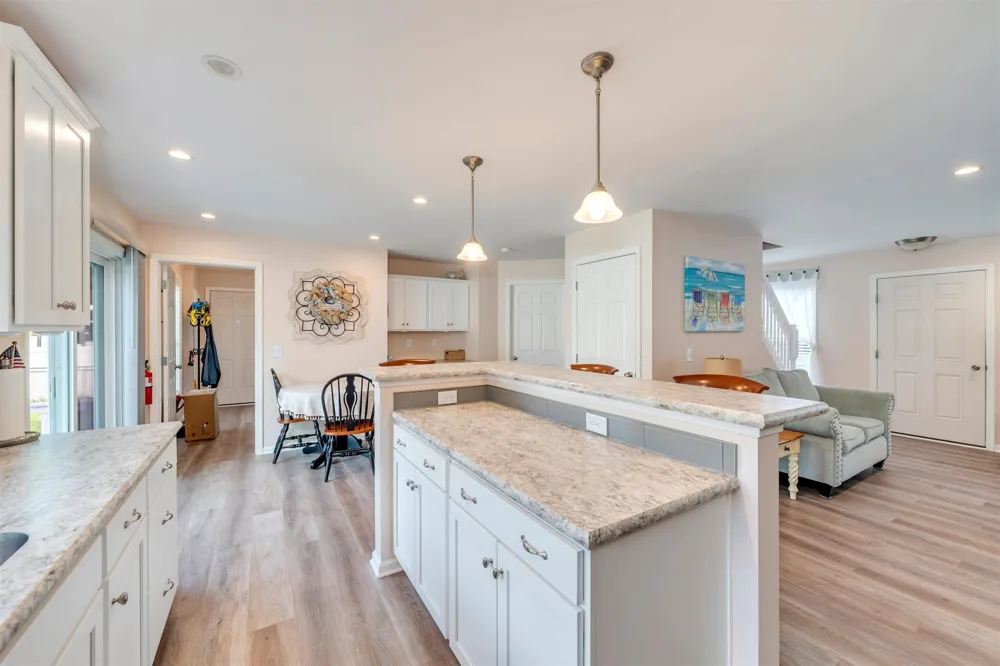 112 Davis Road Rio Grande, NJ 08242
