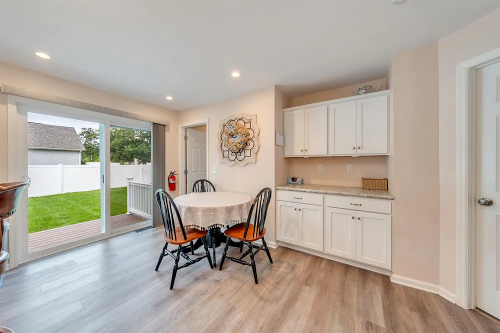 112 Davis Road Rio Grande, NJ 08242