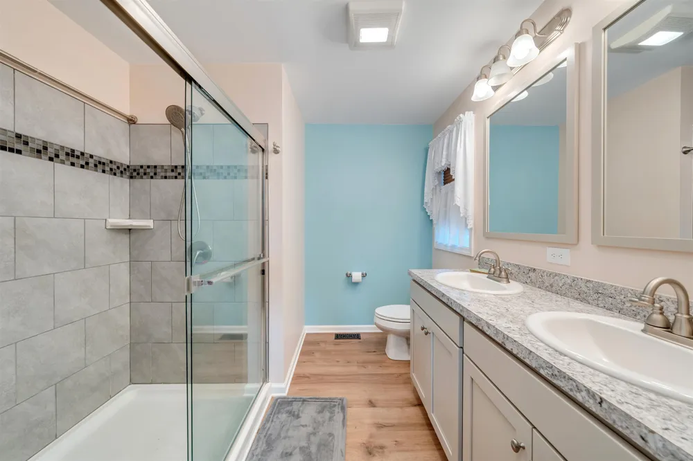 112 Davis Road Rio Grande, NJ 08242