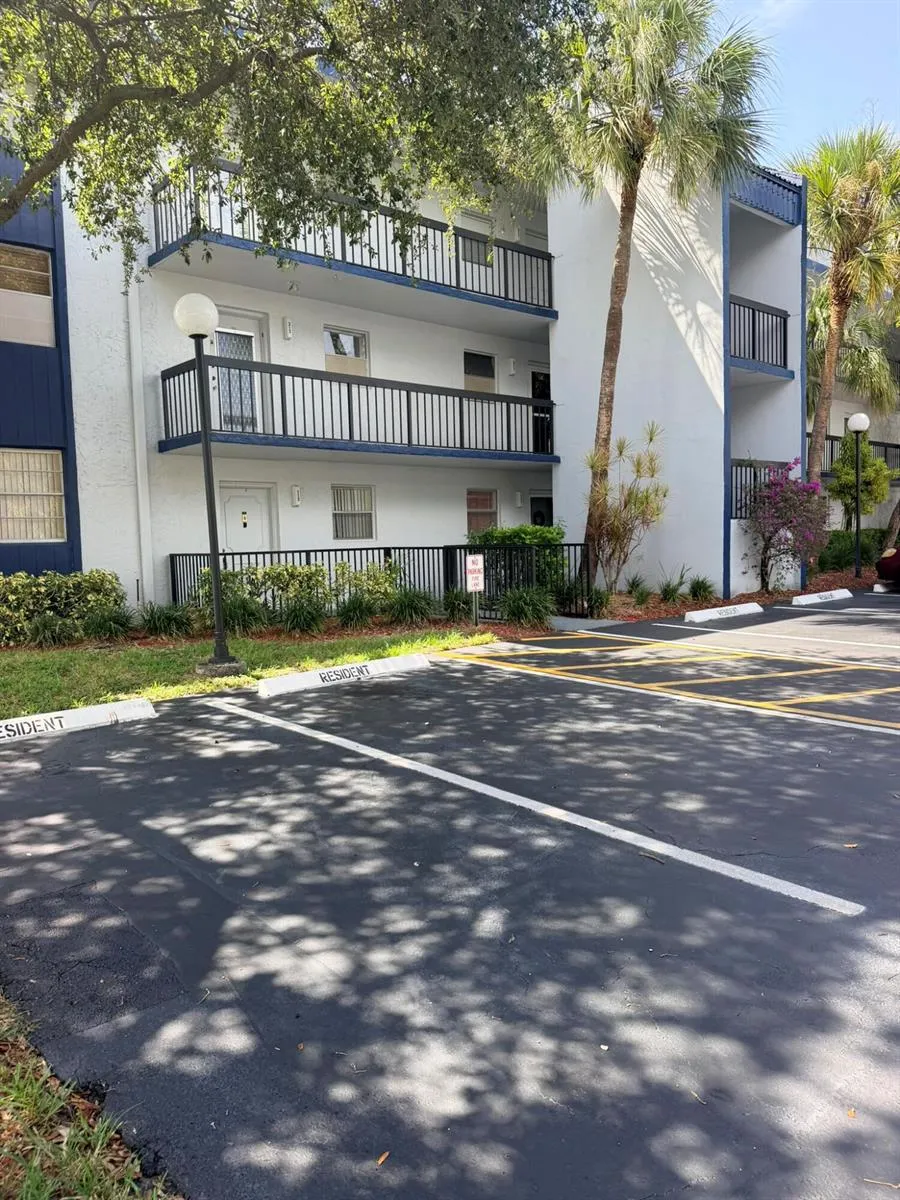 3150 Holiday Springs Boulevard #8-111 Margate, FL 33063