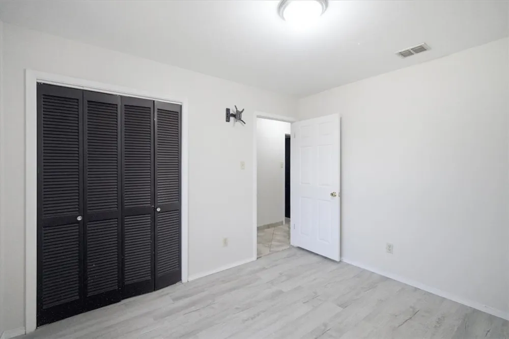 301 Pasadena Drive Kingsville, TX 78363