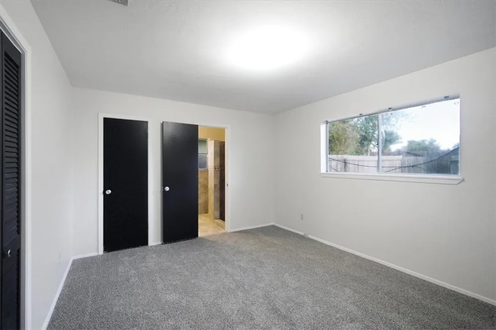 301 Pasadena Drive Kingsville, TX 78363