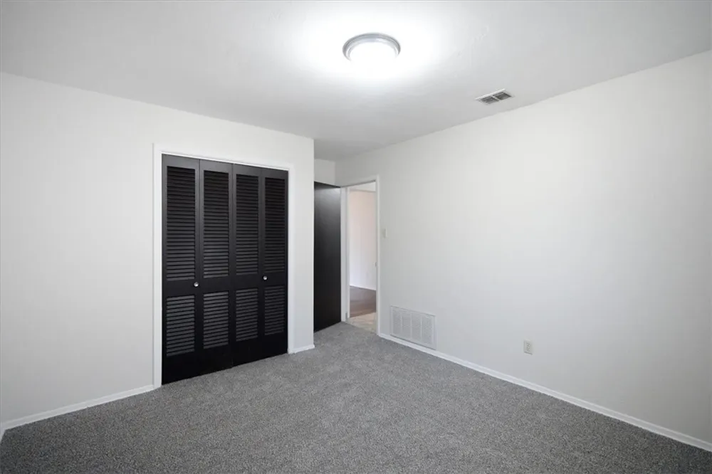 301 Pasadena Drive Kingsville, TX 78363