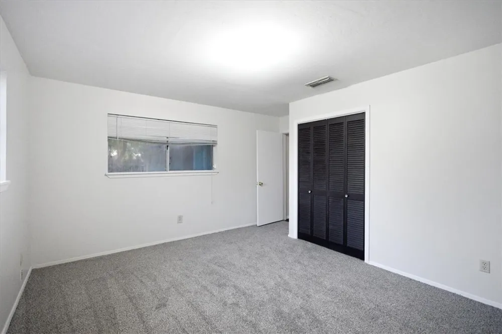 301 Pasadena Drive Kingsville, TX 78363