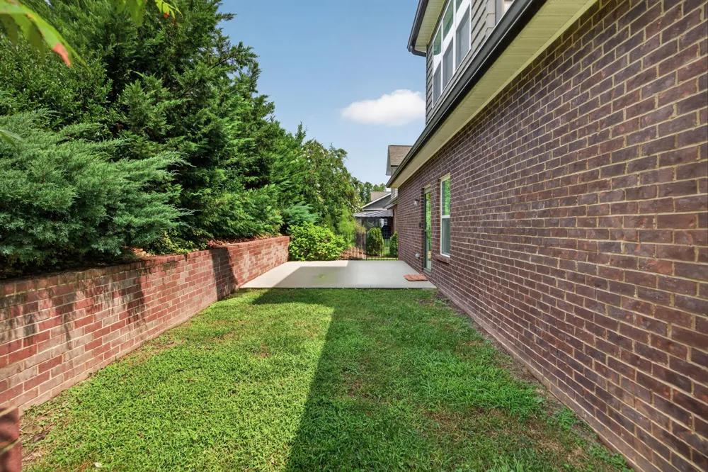 1103 Cross Pointe Drive Cookeville, TN 38506