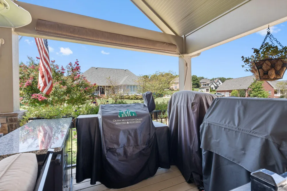 8961 Gentle Mist Circle Ooltewah, TN 37363