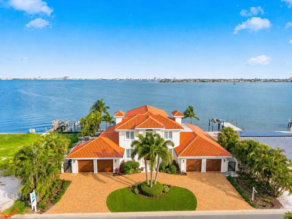 504 55 TH AVENUE St Pete Beach, FL 33706