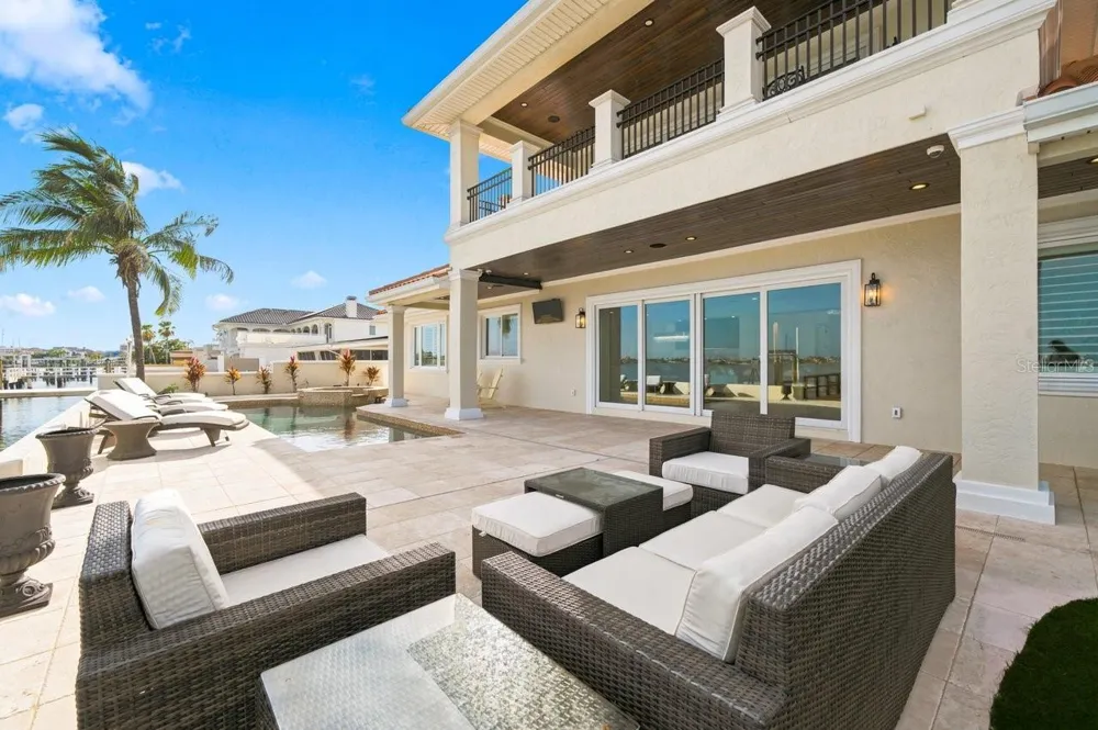 504 55 TH AVENUE St Pete Beach, FL 33706
