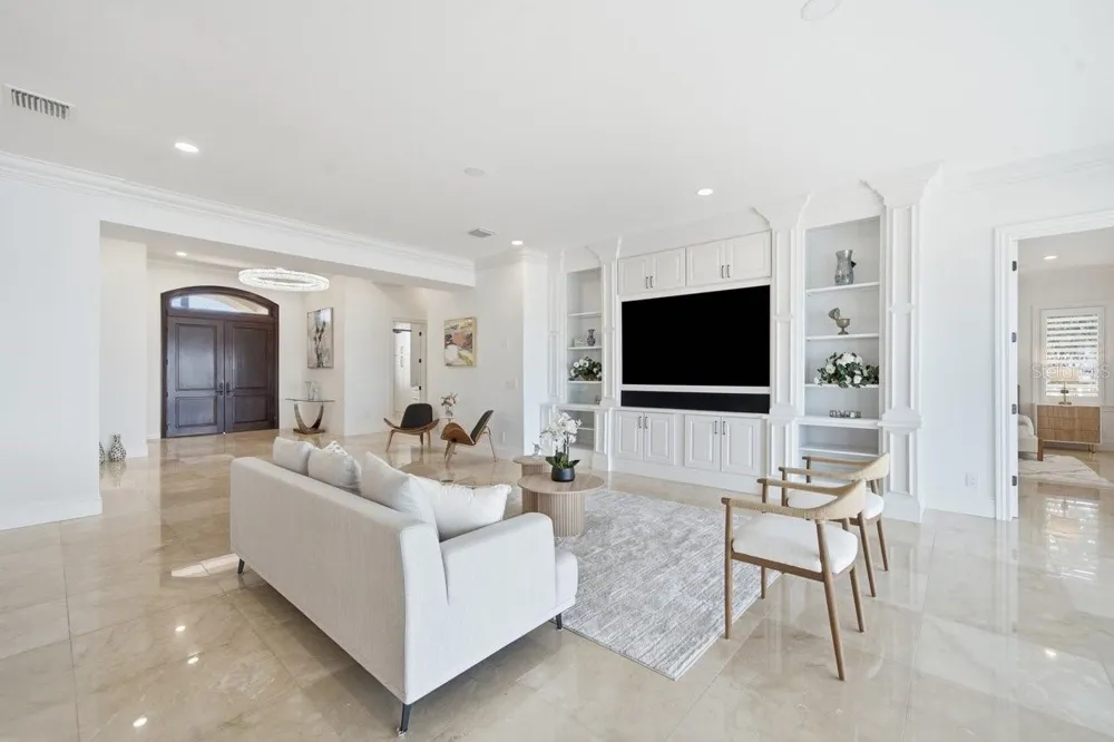 504 55 TH AVENUE St Pete Beach, FL 33706