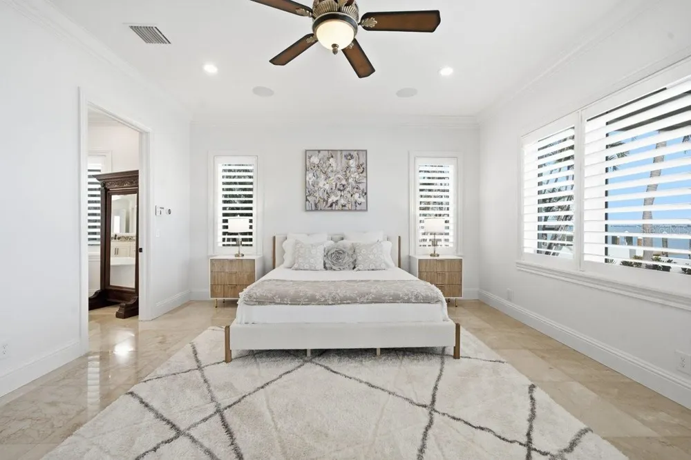 504 55 TH AVENUE St Pete Beach, FL 33706