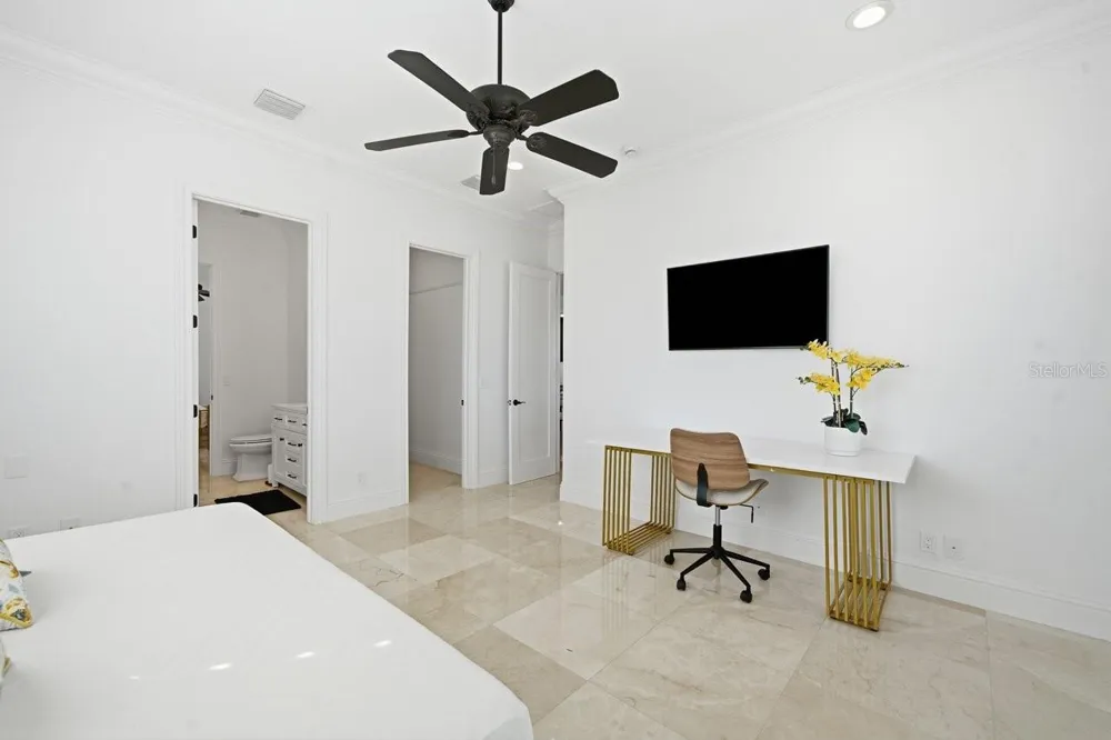 504 55 TH AVENUE St Pete Beach, FL 33706