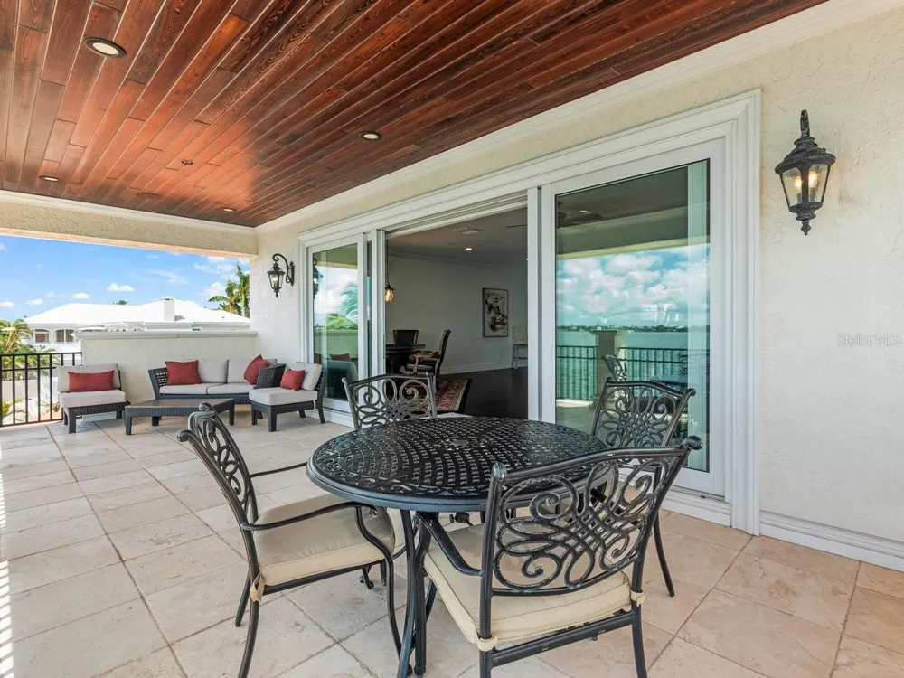 504 55 TH AVENUE St Pete Beach, FL 33706