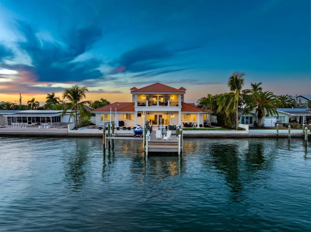 504 55 TH AVENUE St Pete Beach, FL 33706