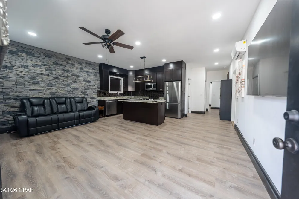 6028 Elm Street Panama City Beach, FL 32408