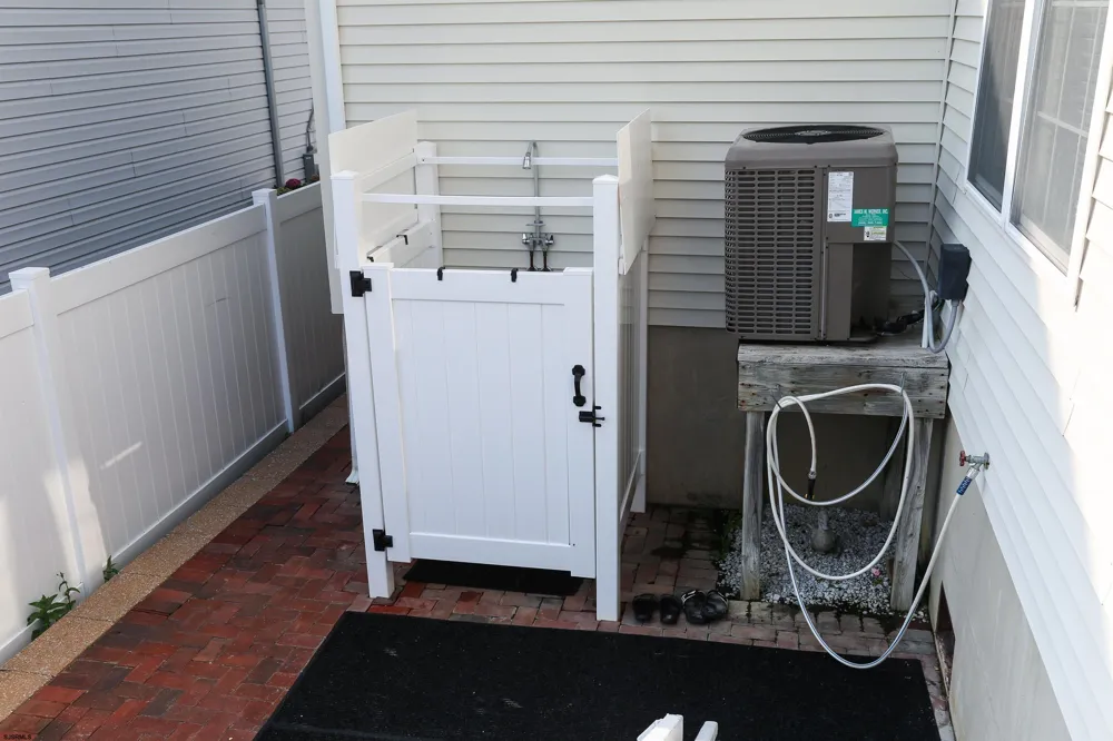 1336 Vardon Road Brigantine, NJ 08203