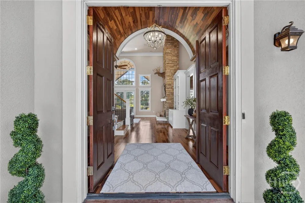 18 White Oak Bluff Savannah, GA 31405