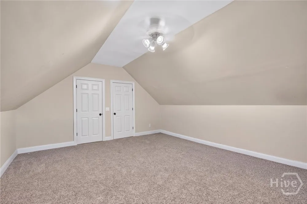 18 White Oak Bluff Savannah, GA 31405