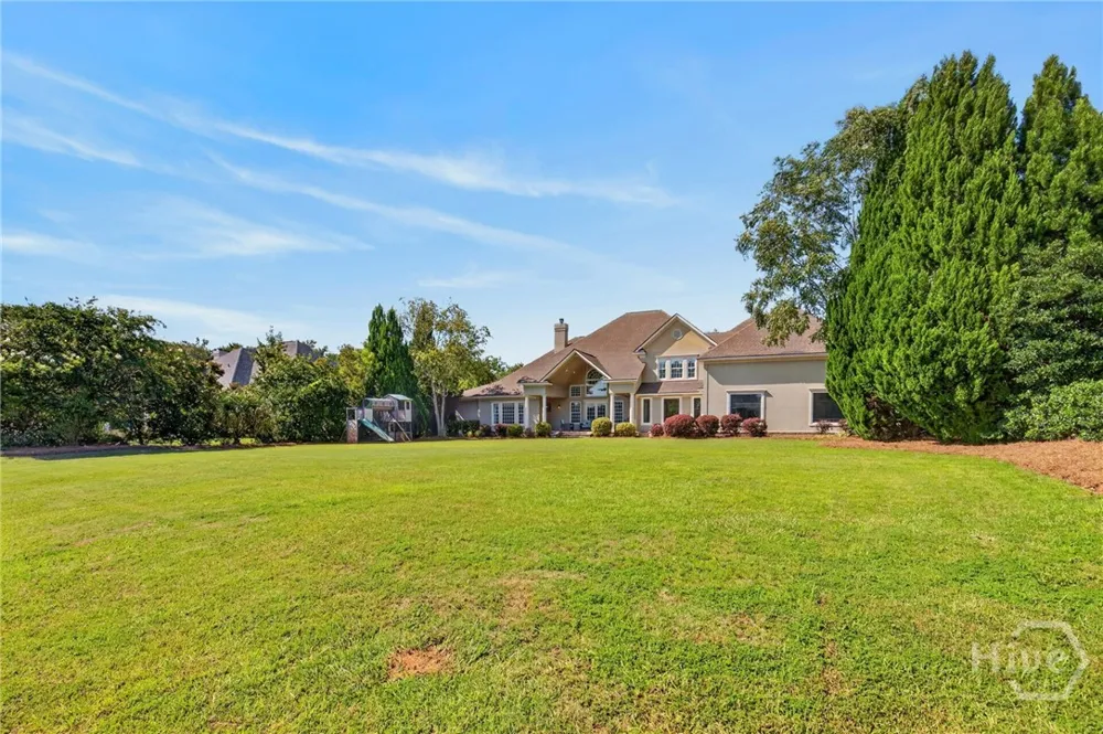 18 White Oak Bluff Savannah, GA 31405